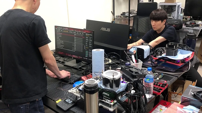 iGPU Intelu přetaktováno na rekordní takt 4,25 GHz, překonalo tak RTX 4090