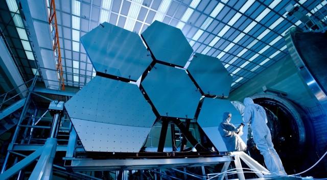 NASA opět odložila start Vesmírného teleskopu Jamese Webba