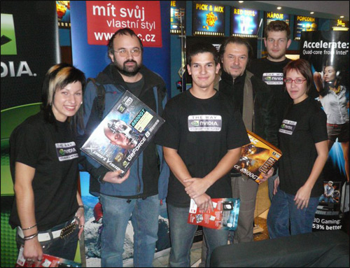 Výherci grafických karet GF8800 GT z roadshow NVIDIE v duchu Crysis v Brně