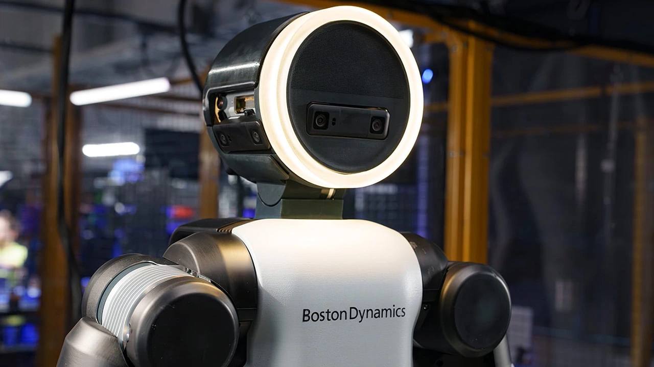 Robot Atlas od Boston Dynamics bude pracovat ve Hyundai