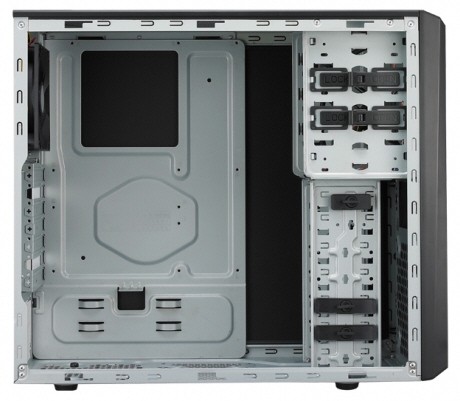 Cooler Master vypouští skříň Elite 370