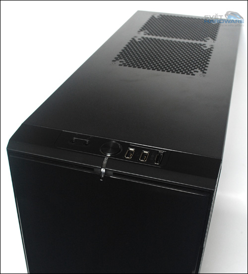 Fractal Design Define R3: funkční minimalismus