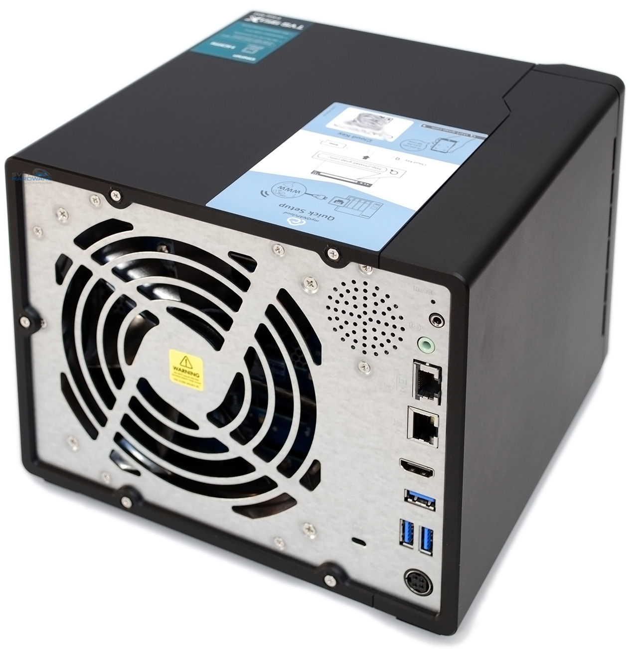 QNAP TVS-951X: 10 Gb/s v praxi