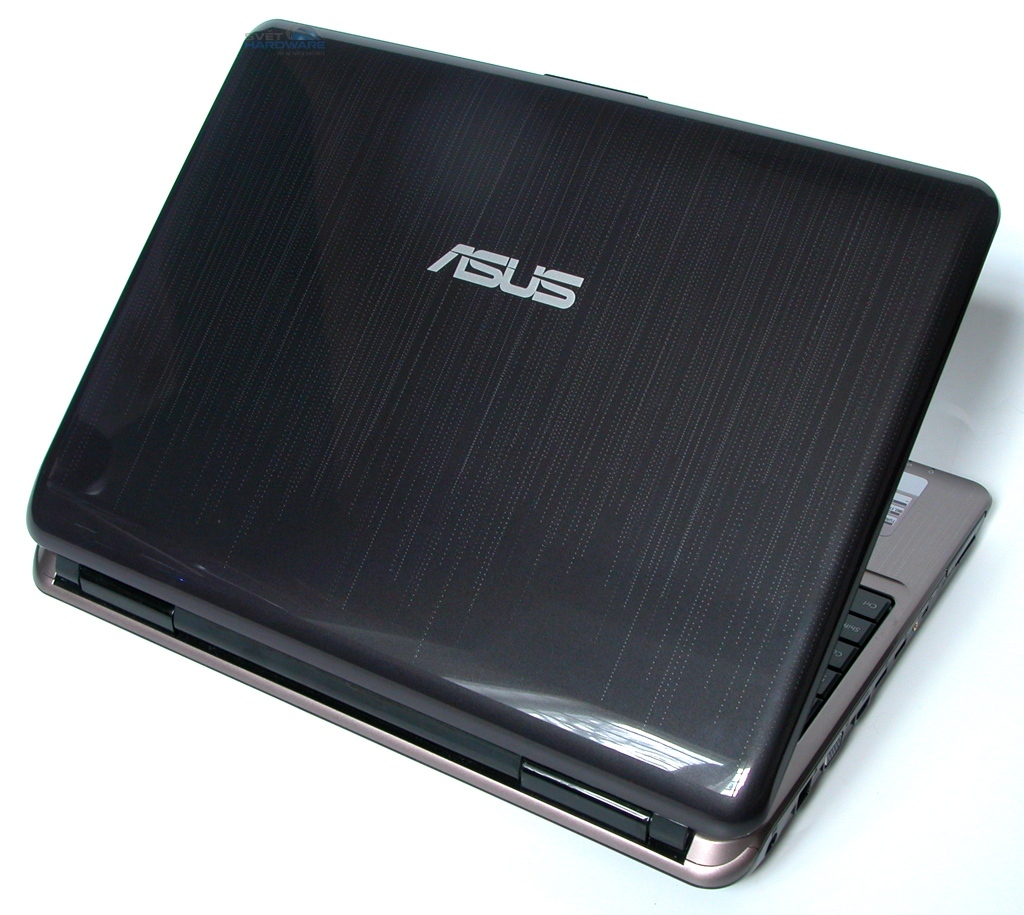 ASUS N51Tp na platformě AMD