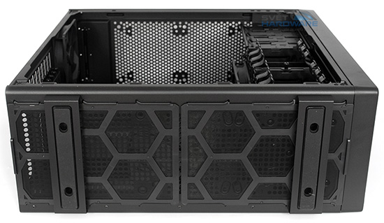 Corsair Vengeance C70: celokovová herní skříň