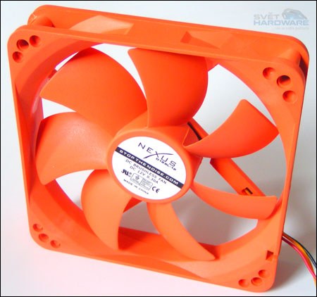 Deset 120mm ventilátorů v testu průtoku vzduchu