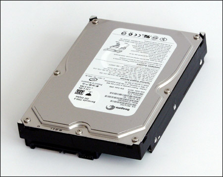 Megatest 250GB disků: 1. část