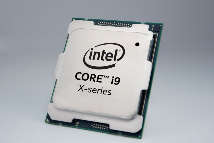 Core i9-10980XE s 18 jádry zvládne přetaktování všech na 5,1 GHz
