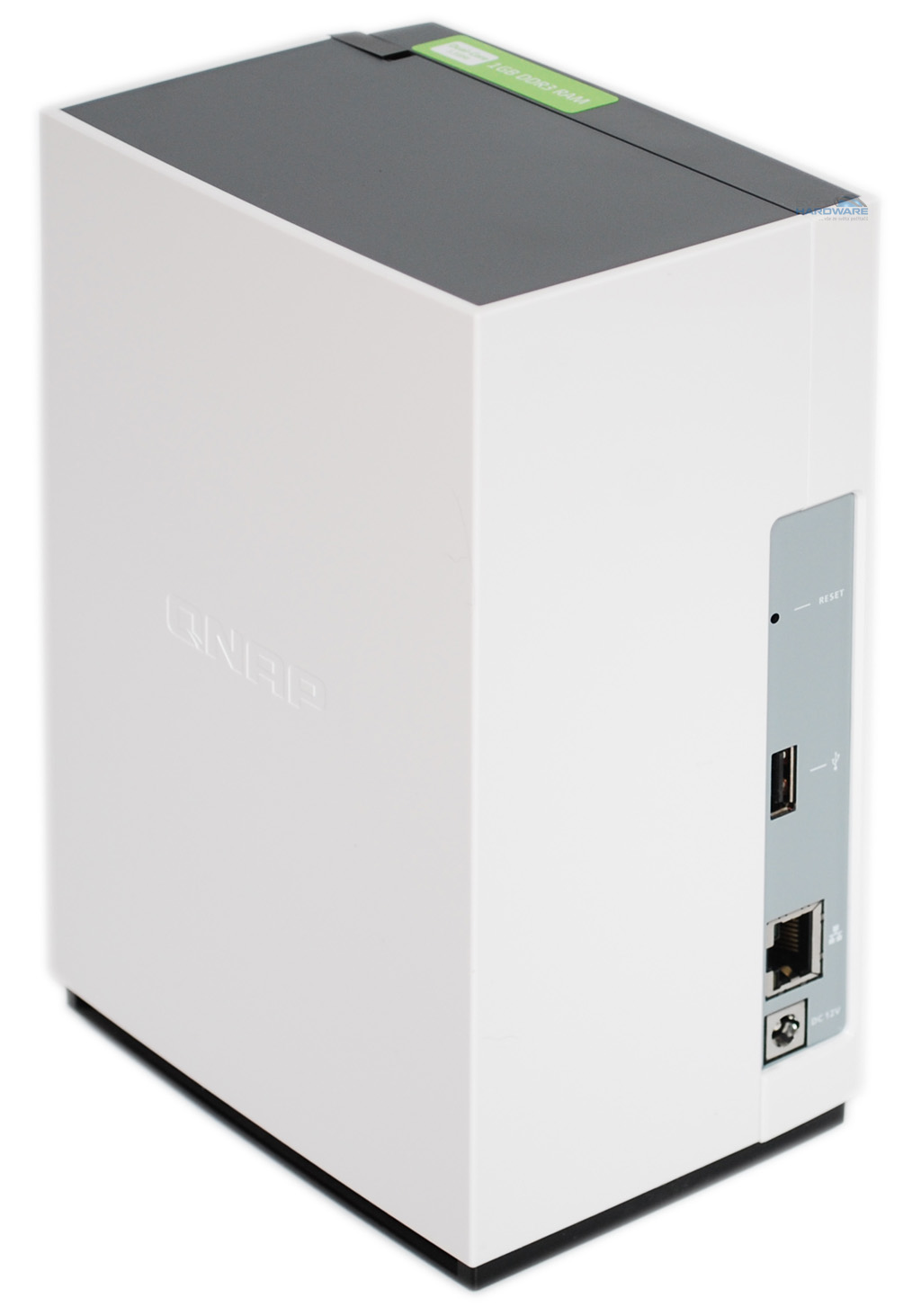 QNAP TS-228: elegantní NAS za rozumnou cenu