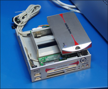 CeBIT 2007 skrze hledáček Světa hardware