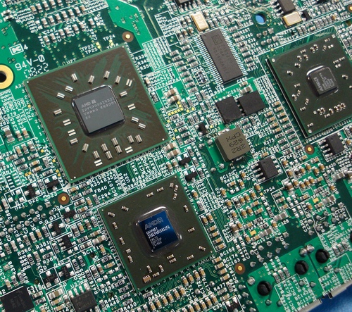 První obrázky nových soupeřů pro Atom od AMD