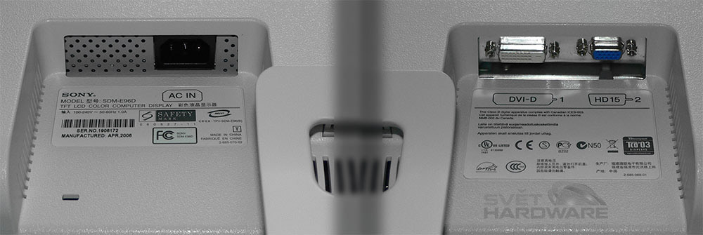 Elegán do vaší kanceláře - SONY SDM-E96D