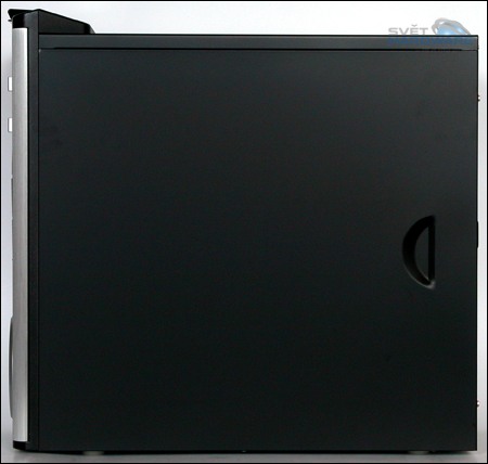 Enermax ECA3052 Chakra: eSATA na dosah