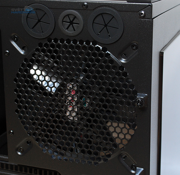 Cooler Master HAF Stacker 935: dvoupatrová skříň