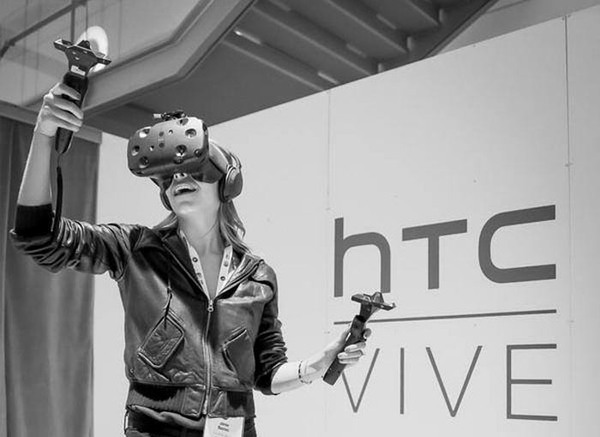 HTC Vive bude k předobjednání od konce února