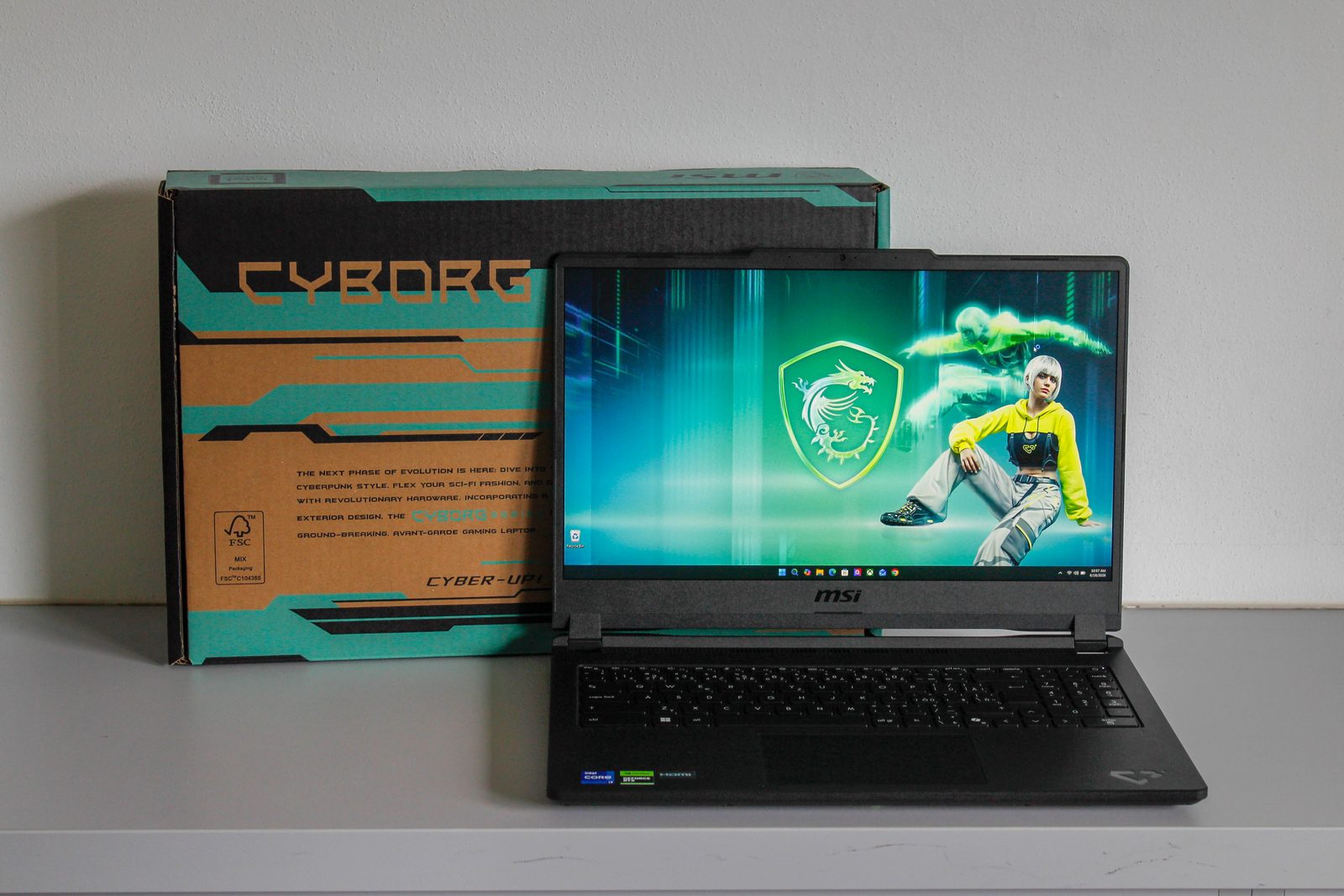 MSI Cyborg 15 Max C13W: Vstupenka do světa přenosného RTX hraní