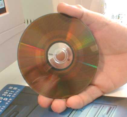 Jak dostat 9.4 GB na jedno 12-ti cm médium v praxi