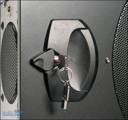 APlusCase X-Blade: supervěž z Německa