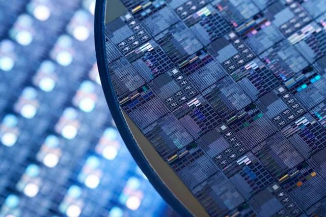 GlobalFoundries žalují TSMC kvůli porušení patentů, žádají zákaz importu zboží