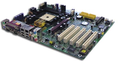 EPoX 8HDA3+: Integrace na maximum