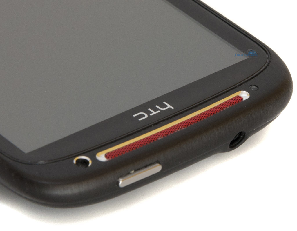 HTC Sensation XE: přestrojený muzikant