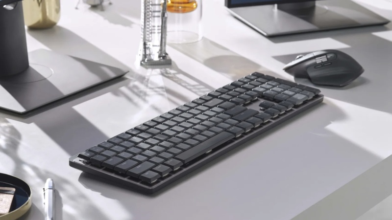 Logitech uvedl mechanické klávesnice MX Mechanical a myš MX Master 3S