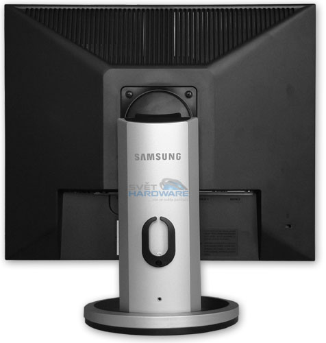 Samsung 940Fn - poctivých 19 palců