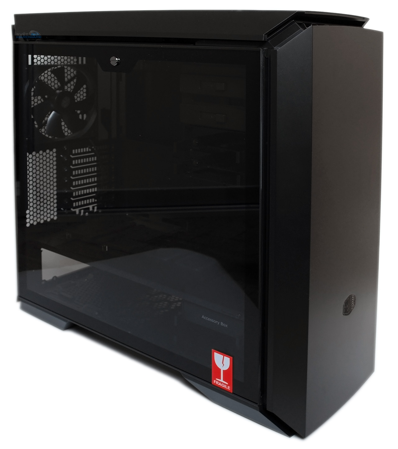 CM MasterCase MC600P: originalita nevymřela