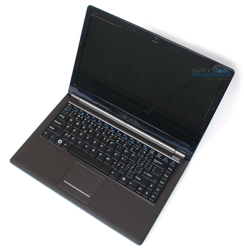 UMAX VisionBook W842T: Intel CULV v akci