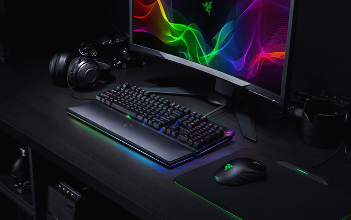 Razer představil opto-mechanickou klávesnici Huntsman Elite