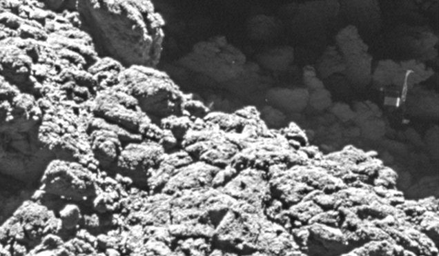 ESA konečně našla na kometě modul Philae a čeká ji nejtěžší část mise