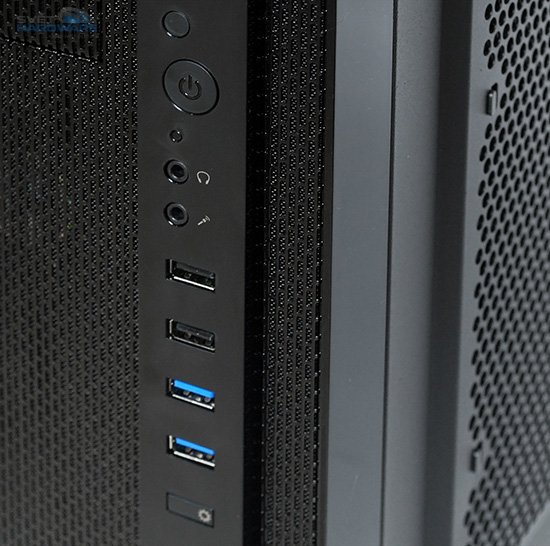 Cooler Master N400: levný elegán