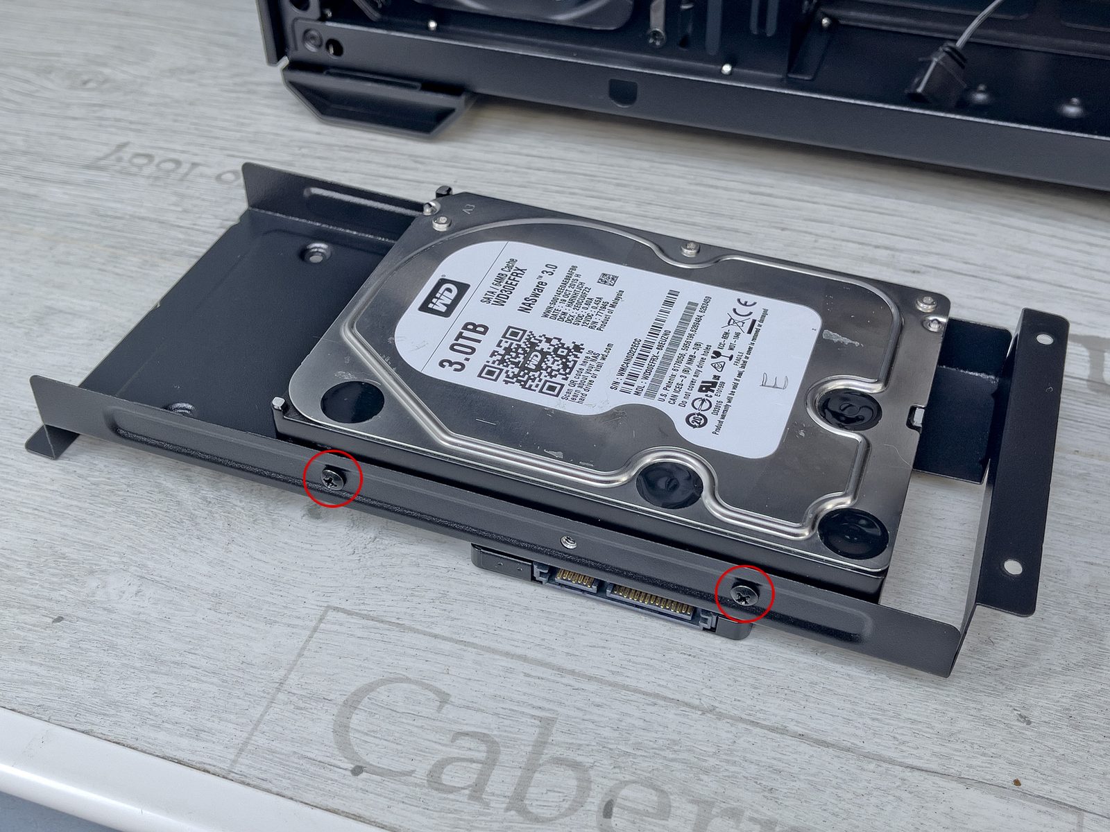 Test skříně Cooler Master Elite 681 – stvořena pro podívanou