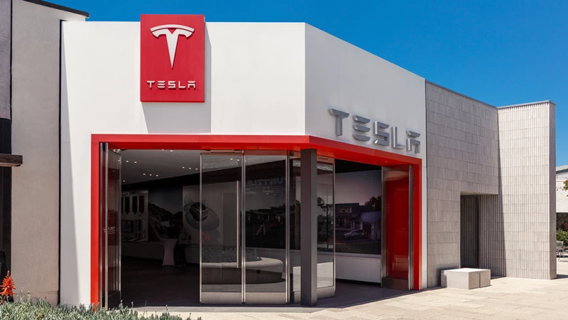 Tesle kvůli slevám klesl zisk, Musk ho obětuje v zájmu zvýšení produkce