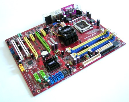 Foxconn 975X7AA - vstup na scénu OC?