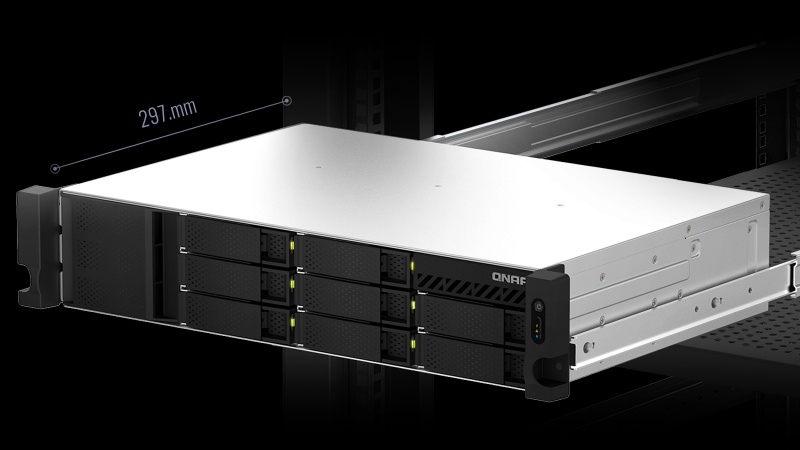 QNAP TS-873AeU: 8diskový NAS s Ryzenem ve formátu 2U