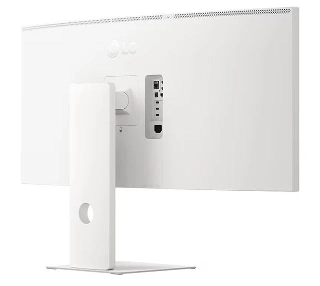 LG představuje 5K 40" monitor UltraFine 40U990A-W s Thunderbolt 5