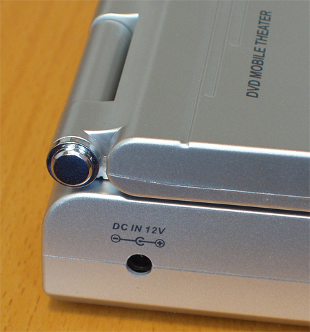 PDX 1000 DVD Mobile Theater - multimédia na cesty