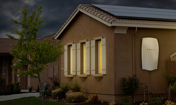 Elon Musk: Tesla Motors by měla koupit SolarCity