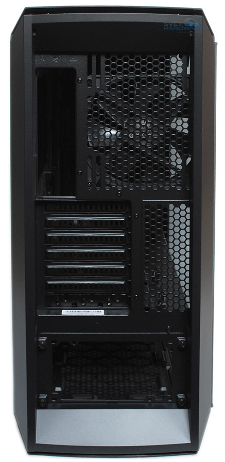 CM MasterCase MC600P: originalita nevymřela