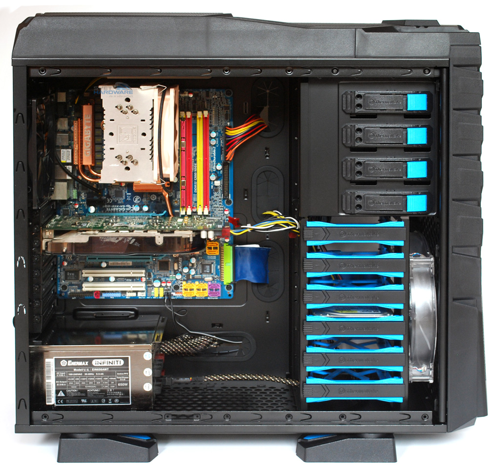 Thermaltake Chaser MK-1: herní velikán