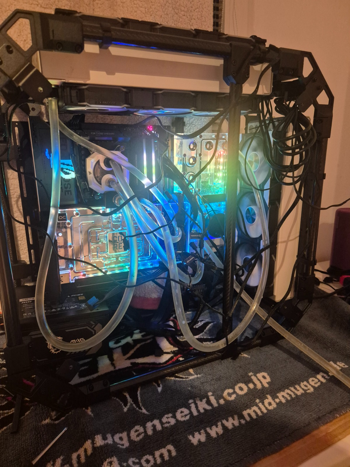 Příběh NEJvymazlenějšího PC v Česku: Jak vznikalo?