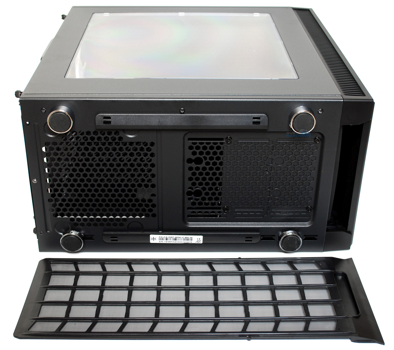 Fractal Design Define Mini C: pro menší sestavy s grácií