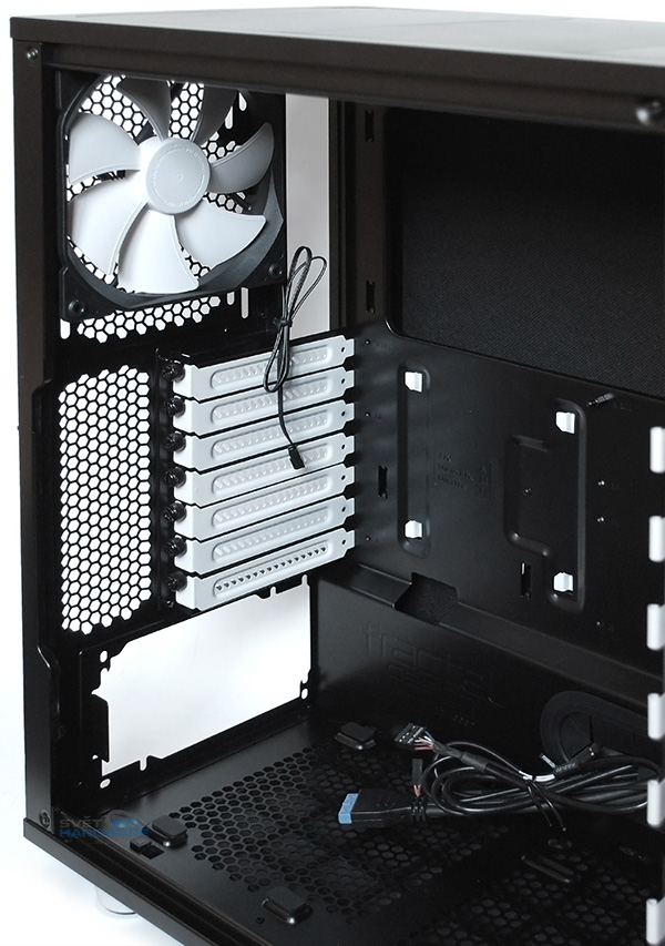 Fractal Design Define R5: ještě lepší než R4?