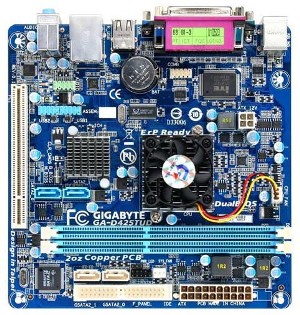 Gigabyte pracuje na základní desce GA-D425TUD s Atomem D425