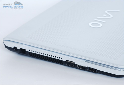 Sony VAIO VPCEA1S1E/W: malý i výkonný