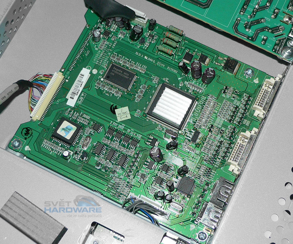 HP LP2065 - levný profesionál?