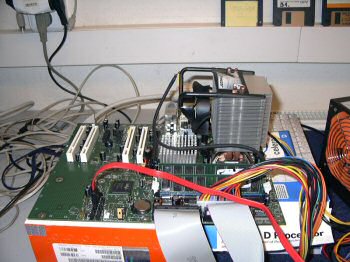 Thermalright XP-120: P4 3.8 GHz za 1000 otáček