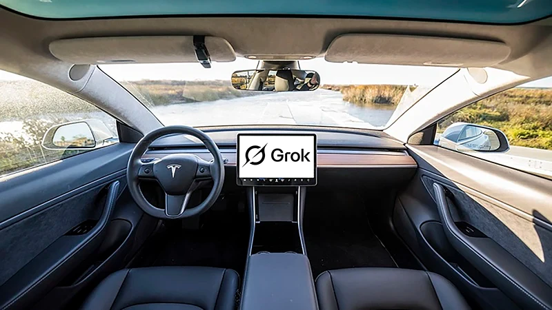 Chatbot Grok má brzy přijít do infotainmentu vozů Tesla