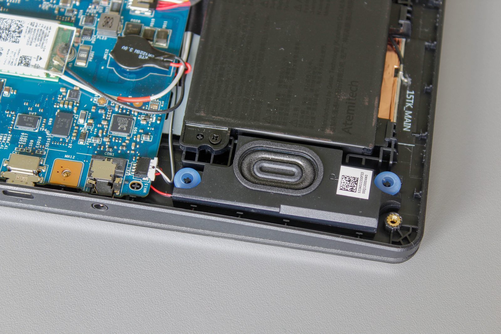 MSI Cyborg 15 Max C13W: Vstupenka do světa přenosného RTX hraní